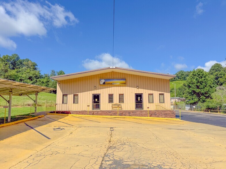 2335 Columbia Hwy, Pulaski, TN for sale - Building Photo - Image 2 of 48