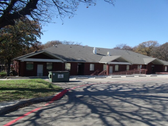 5151 Treepoint Dr, Arlington, TX for sale Building Photo- Image 1 of 3