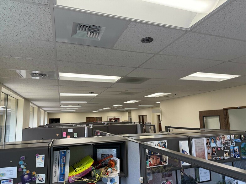 13455 SE 97th Ave, Clackamas, OR for lease - Interior Photo - Image 2 of 6