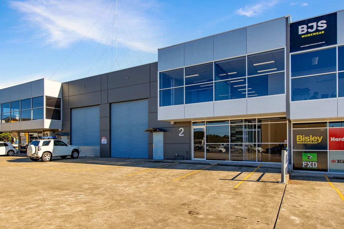 8 Channel Rd, Mayfield West for lease Primary Photo- Image 1 of 2