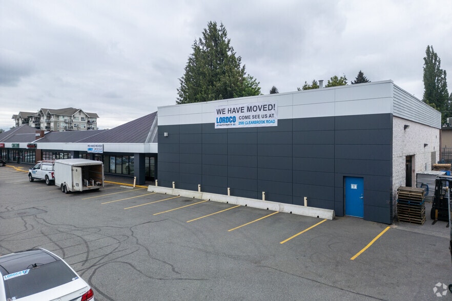 33324 S Fraser Way, Abbotsford, BC for lease - Building Photo - Image 1 of 3