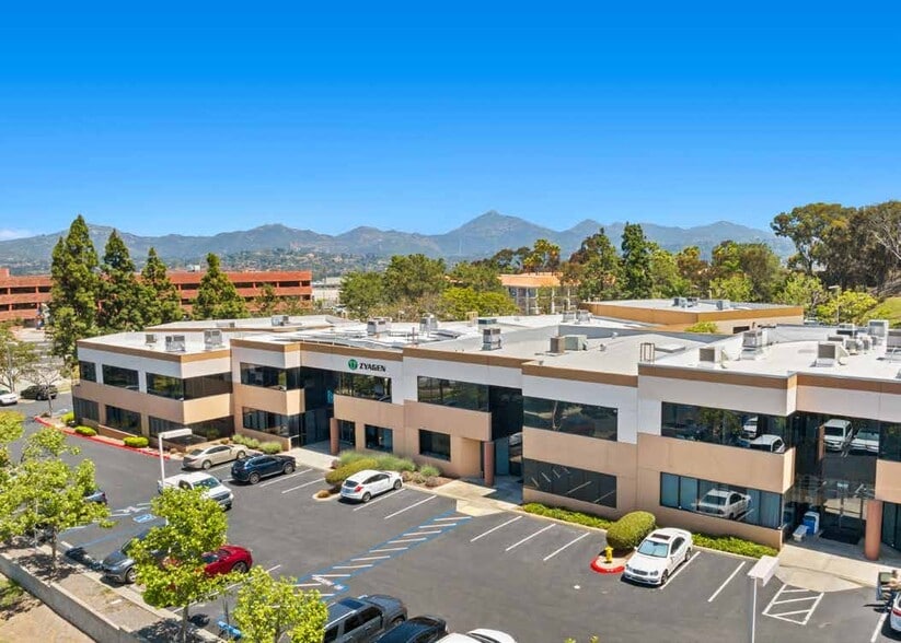 11415 W Bernardo Ct, San Diego, CA for lease - Building Photo - Image 2 of 8