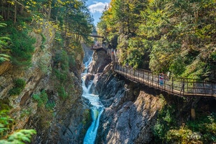 High Falls Gorge - Motel