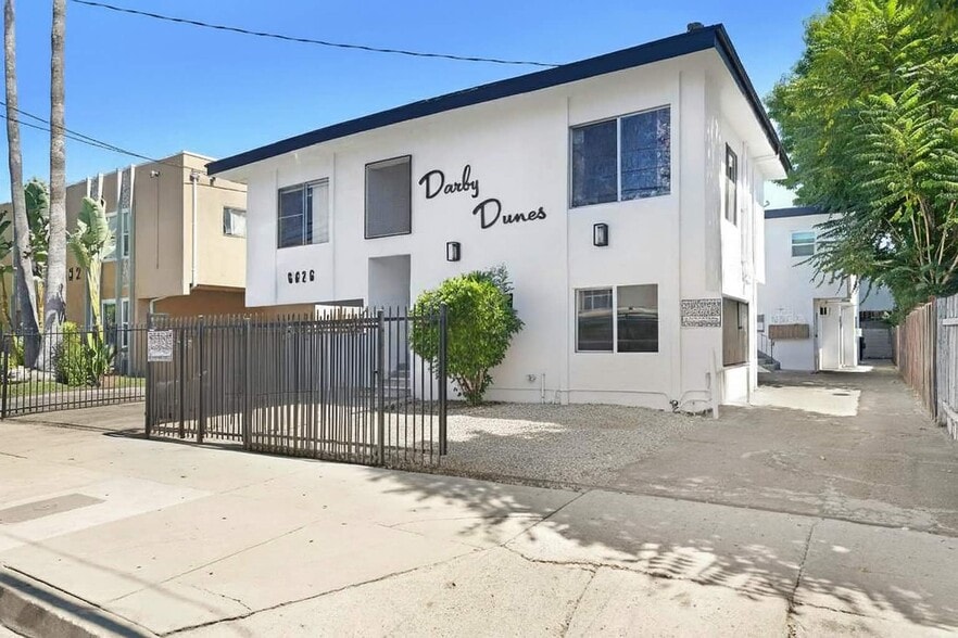 6626 Darby Ave, Reseda, CA for sale - Building Photo - Image 2 of 26