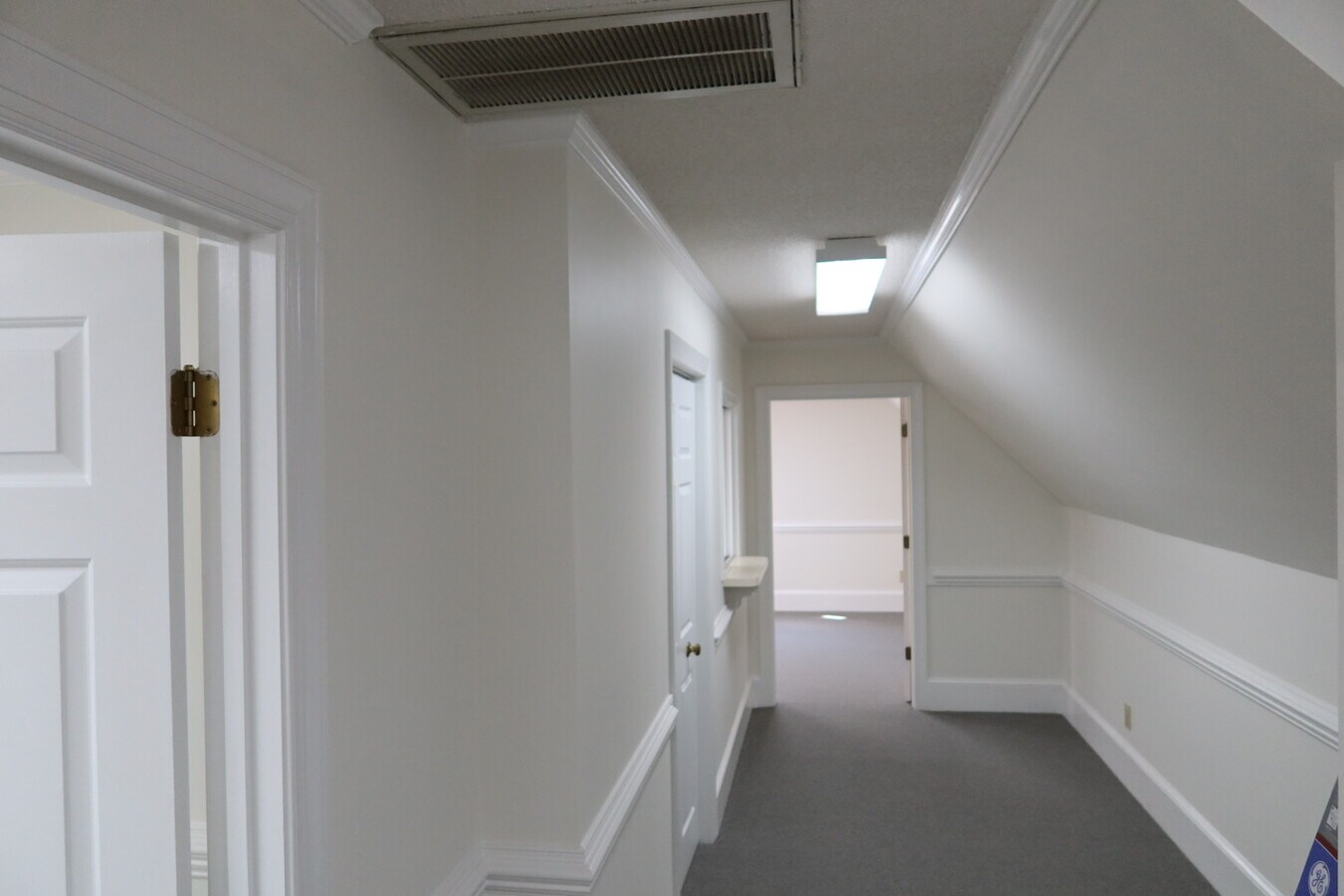 5540 Mcneely Dr, Raleigh, NC 27612 - Unit 303 -  - Interior Photo - Image 1 of 9