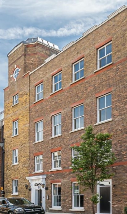 14 Hays Mews, London for sale Primary Photo- Image 1 of 1