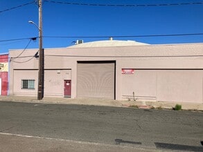 112 S Main St, Lodi, CA for lease Interior Photo- Image 1 of 9