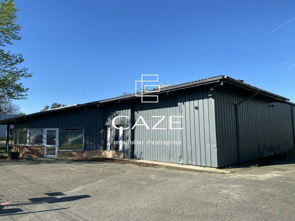 Flex in Gradignan for lease Building Photo- Image 1 of 7