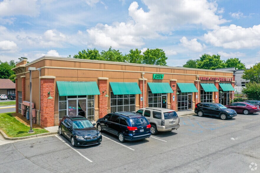 1415 Riverchase Blvd, Rock Hill, SC for lease - Building Photo - Image 1 of 9