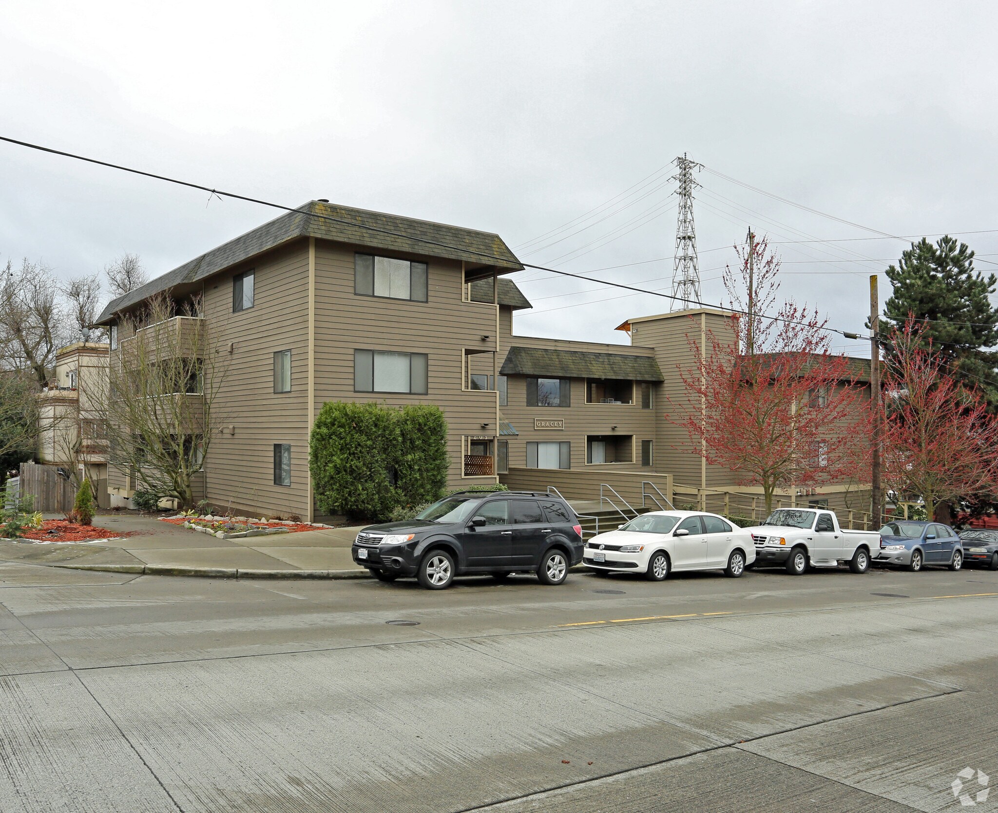 201 NW 39th St, Seattle, WA for sale Primary Photo- Image 1 of 1