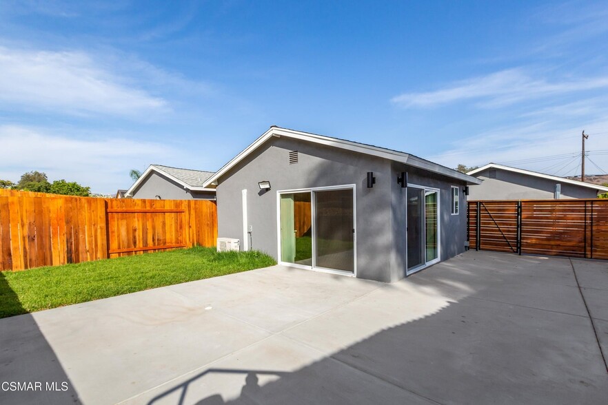 659 Brossard Dr, Thousand Oaks, CA for sale - Building Photo - Image 3 of 19