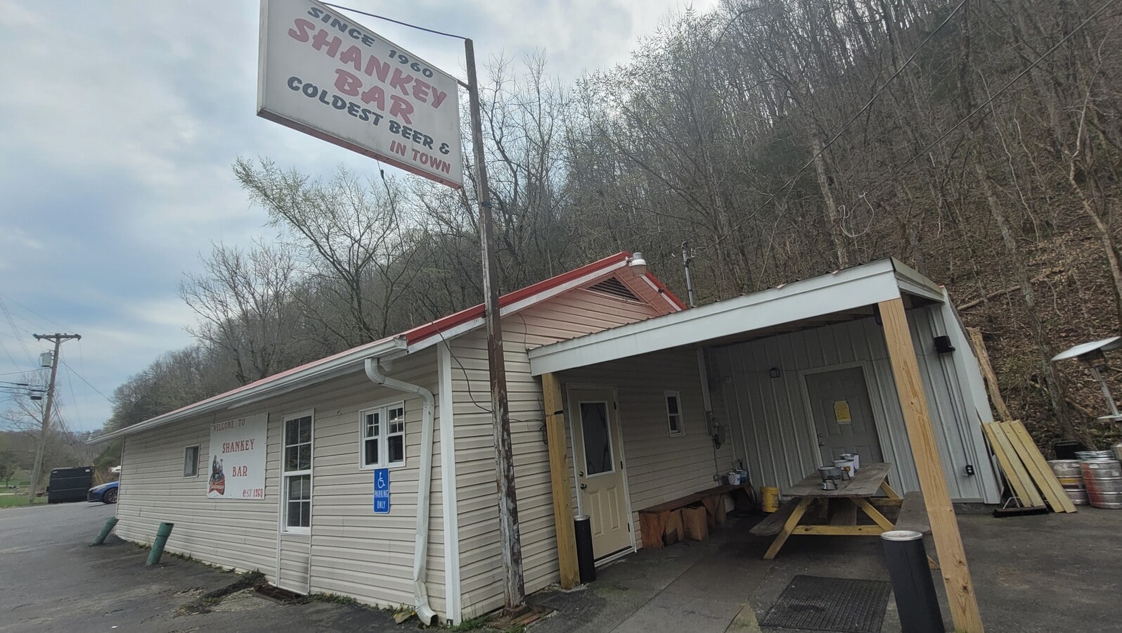 120 Livingston Hwy, Celina, TN 38551