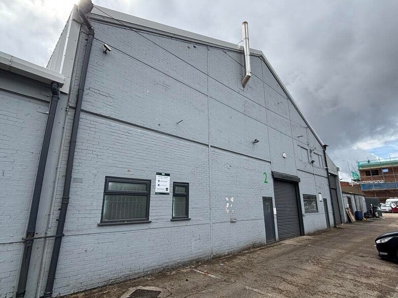 Abercromby Ave, High Wycombe for lease - Building Photo - Image 1 of 7