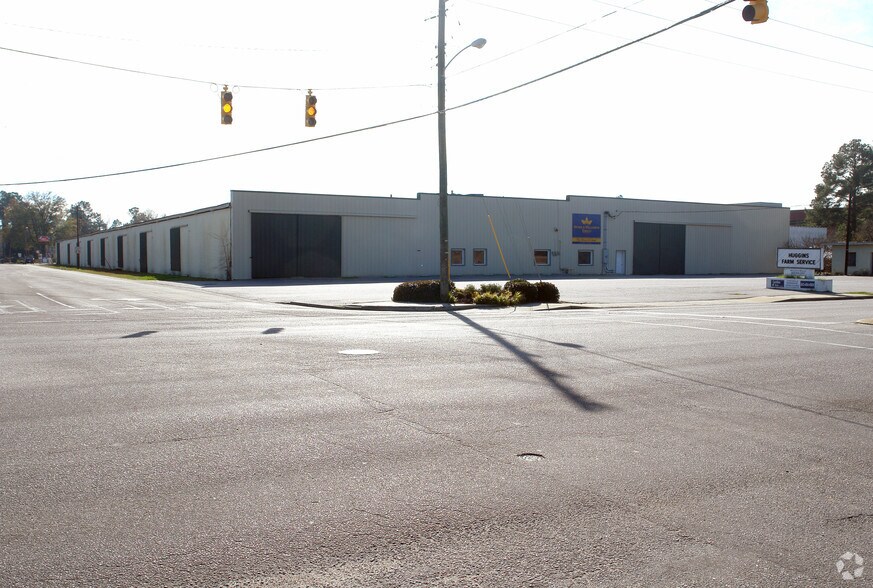 118 E McIntyre St, Mullins, SC for sale - Primary Photo - Image 1 of 1