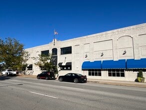 701 S Broadway St, Akron, OH for lease Interior Photo- Image 1 of 5