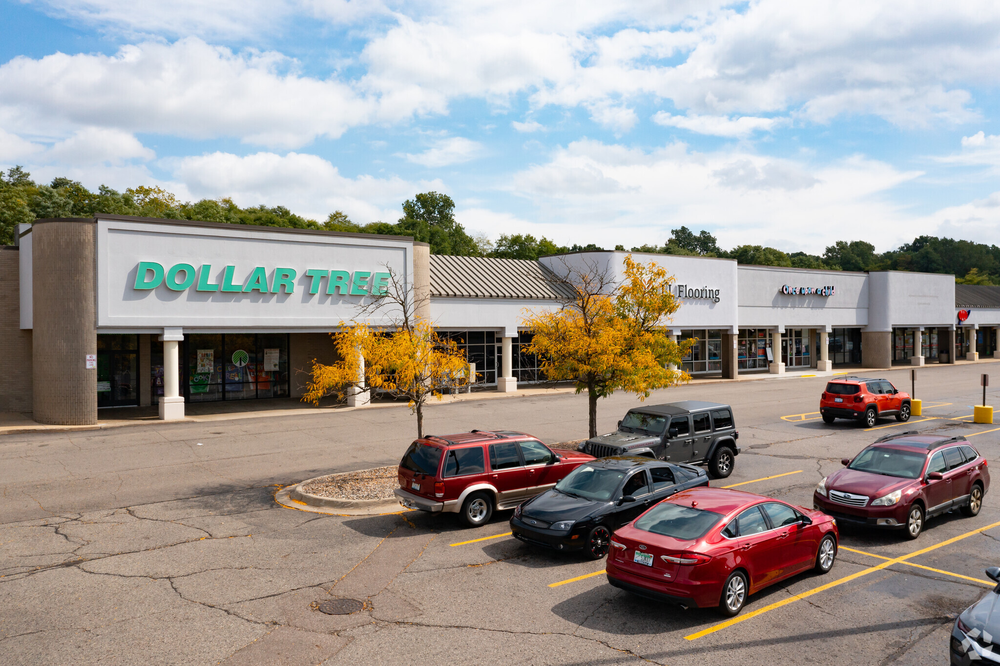 5700 Beckley Rd, Battle Creek, MI for lease Primary Photo- Image 1 of 15