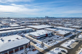 2315 30th Ave NE, Calgary, AB - AERIAL  map view