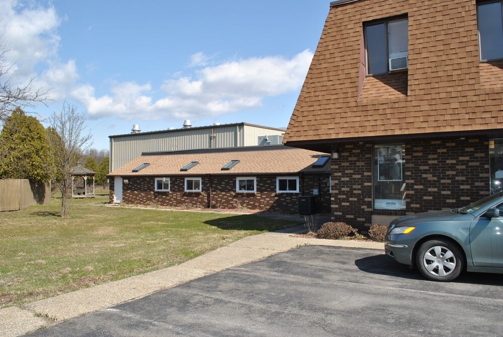 77 Kukuk Ln, Kingston, NY 12401 5 Ameribag Drive