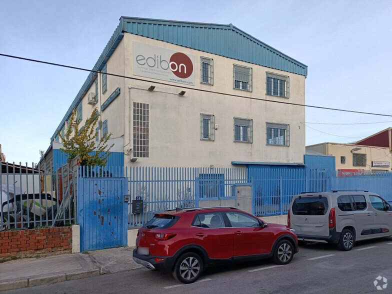 Industrial in Leganés, MAD for sale - Primary Photo - Image 1 of 4