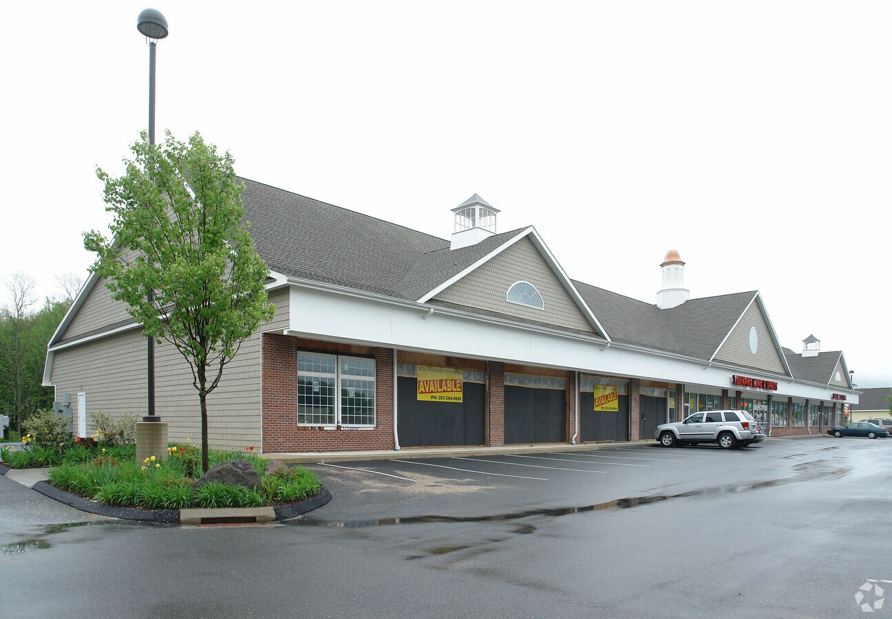 1943 Berlin Tpke, Berlin, CT 06037