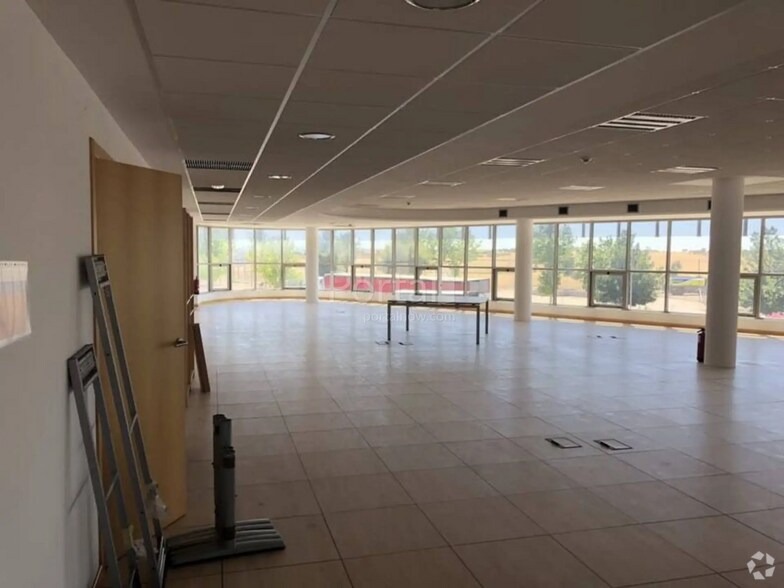 Office in Torrijos, Toledo for sale - Building Photo - Image 2 of 7