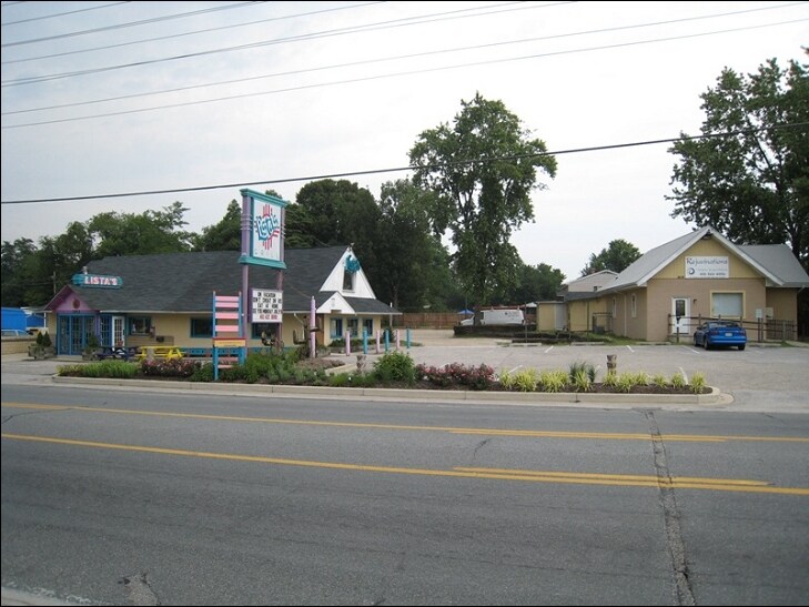 2416 Mountain Rd, Pasadena, MD for sale Primary Photo- Image 1 of 1
