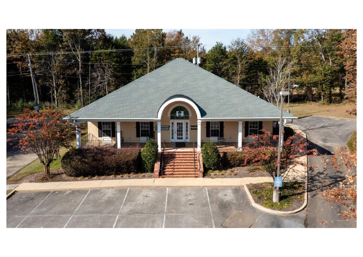 2864 Traceland Dr, Tupelo, MS 38801