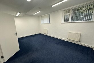 Monks Walk, Farnham for lease Interior Photo- Image 2 of 5