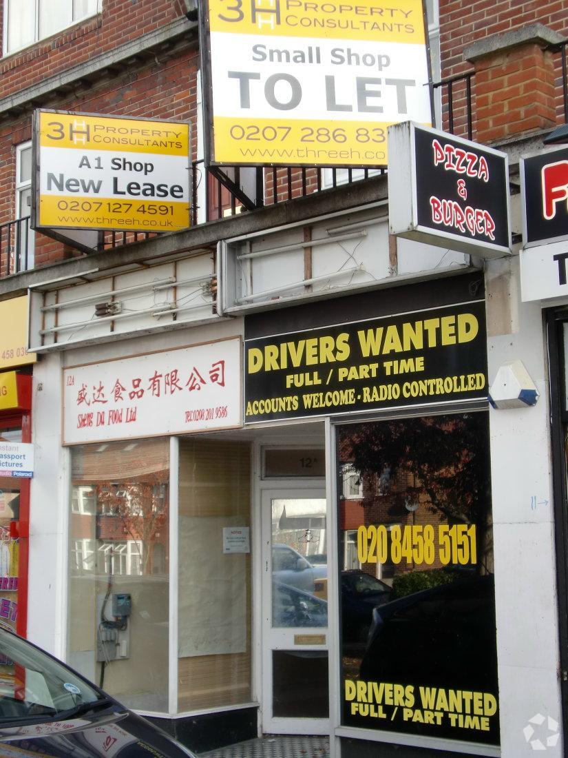 12-12A Pennine Dr, London for sale Primary Photo- Image 1 of 1