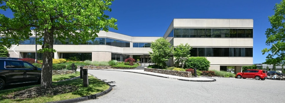 90 Grove St, Ridgefield, CT for sale - Building Photo - Image 3 of 40