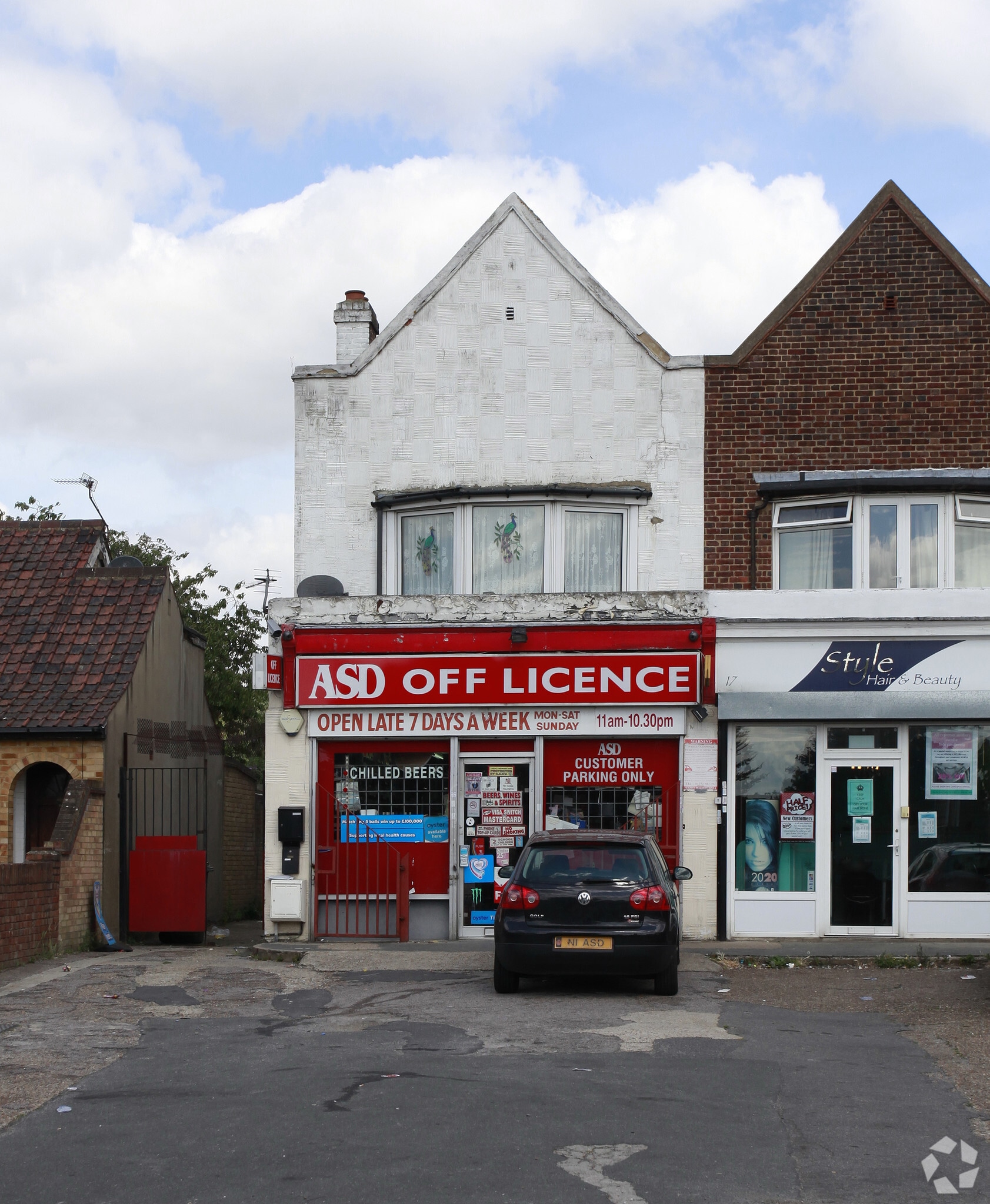 15 Blackfen Rd, Sidcup for sale Primary Photo- Image 1 of 1