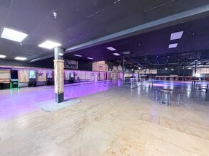 1305 SW Loop 410, San Antonio, TX for lease Interior Photo- Image 2 of 13