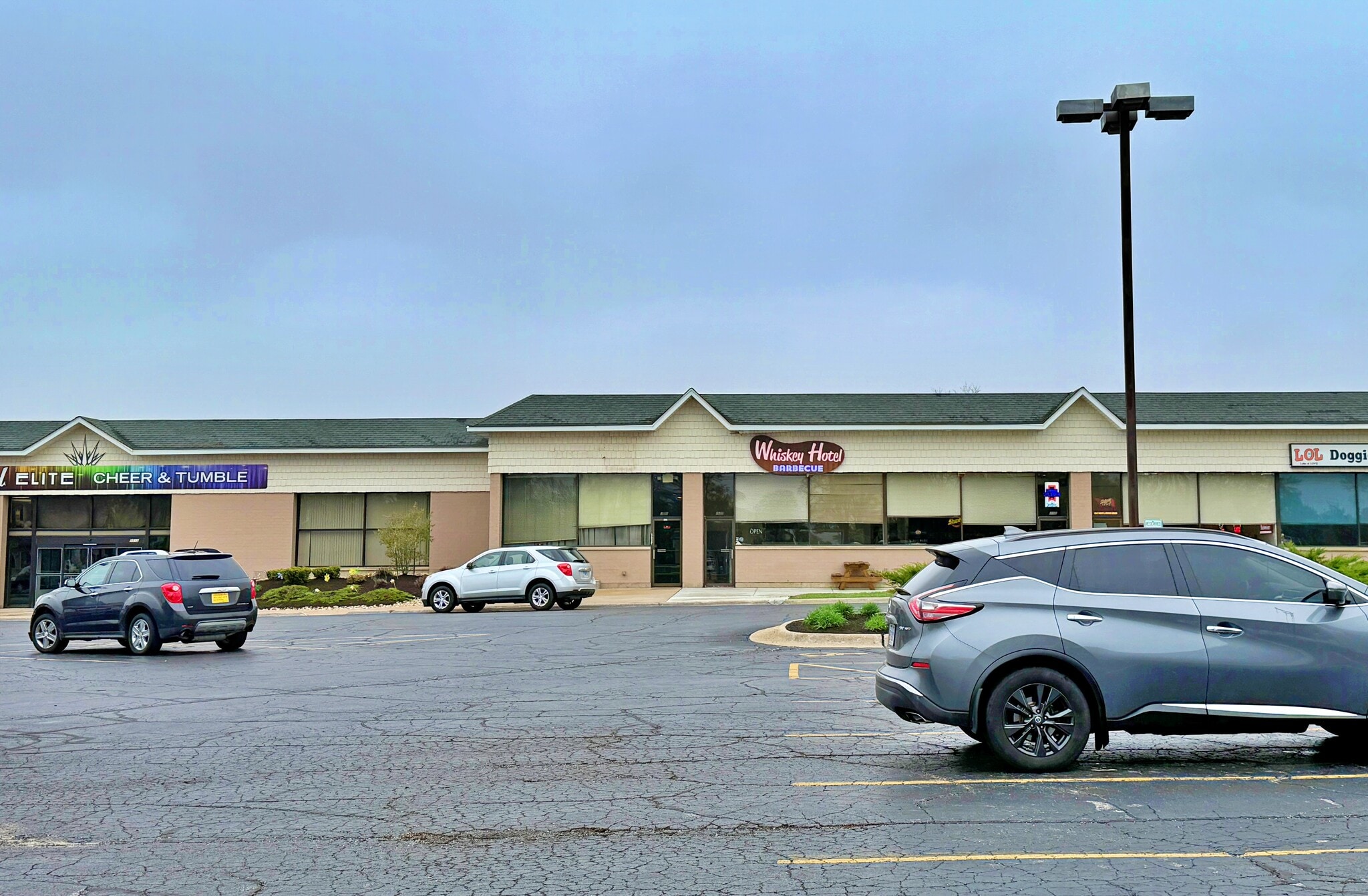 5512-5544 Elevator Rd, Roscoe, IL for sale Building Photo- Image 1 of 1