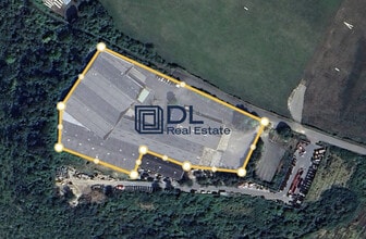 Thiverval-Grignon, YVE - Aerial map view