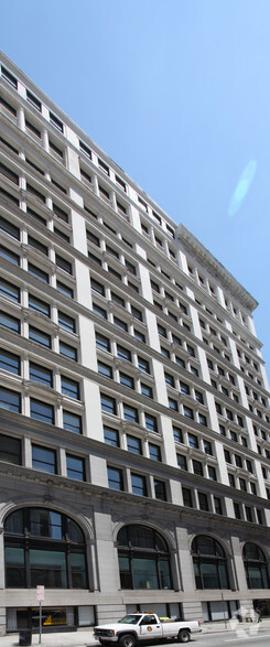 201 E Baltimore St, Baltimore, MD for sale - Building Photo - Image 1 of 1