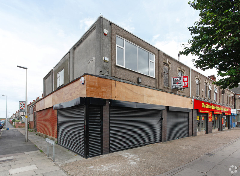 221-223 Grimsby Rd, Cleethorpes for lease - Primary Photo - Image 1 of 4