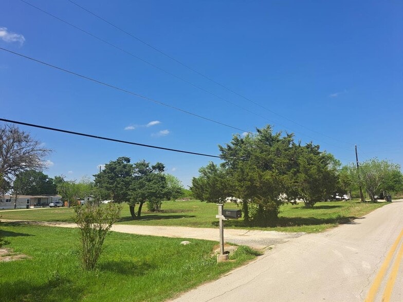 4000 Burch Drive, Del Valle, TX for sale - Other - Image 3 of 9