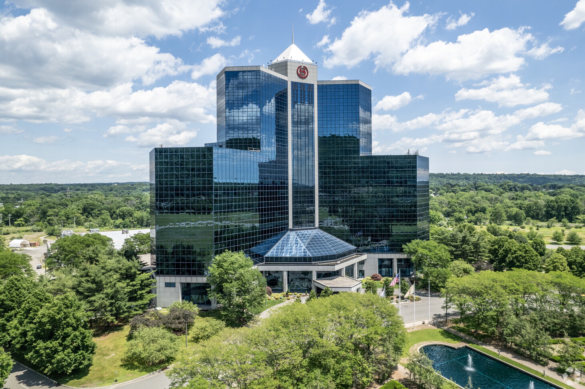 1 International Blvd, Mahwah, NJ for sale Primary Photo- Image 1 of 1