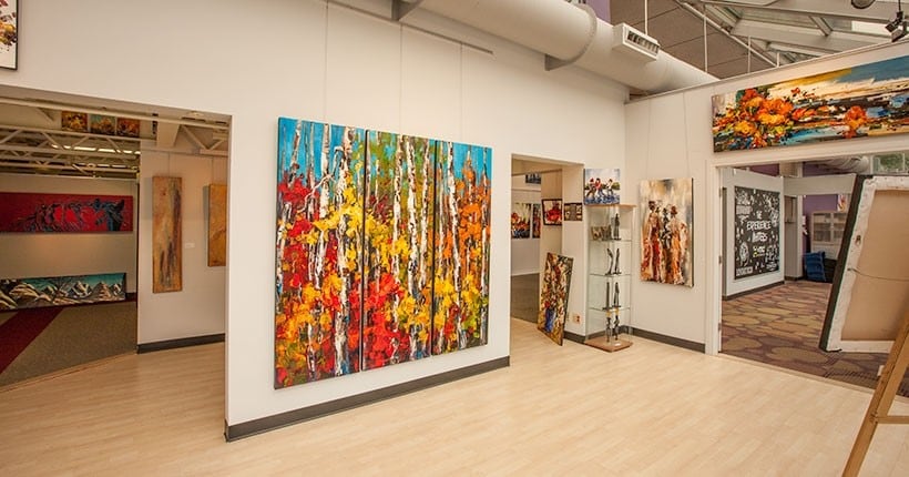 625 11th Ave SW, Calgary, AB for lease - Interior Photo - Image 3 of 17