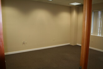 8390 Terminal Rd, Lorton, VA for lease Interior Photo- Image 2 of 2