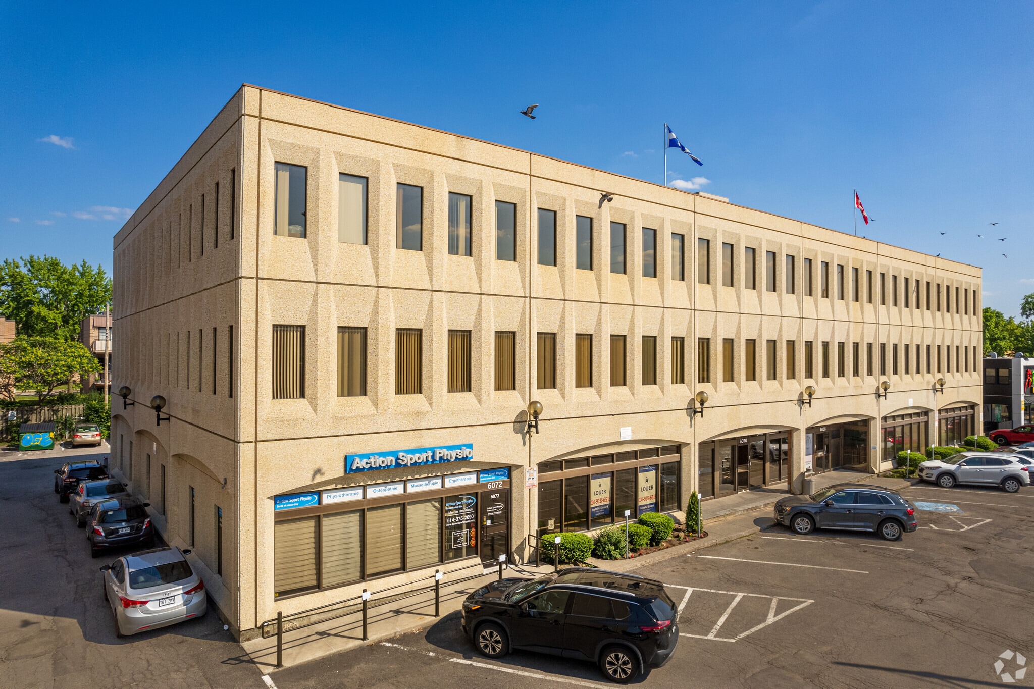 6072 Rue Sherbrooke E, Montréal, QC for sale Primary Photo- Image 1 of 1