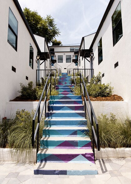 1236 W Sunset Blvd, Los Angeles, CA for sale - Building Photo - Image 1 of 20