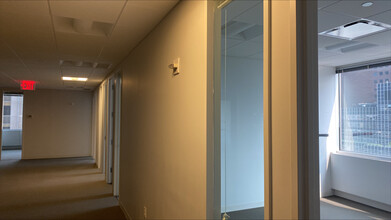 805 Third Ave, New York, NY for lease Interior Photo- Image 2 of 7