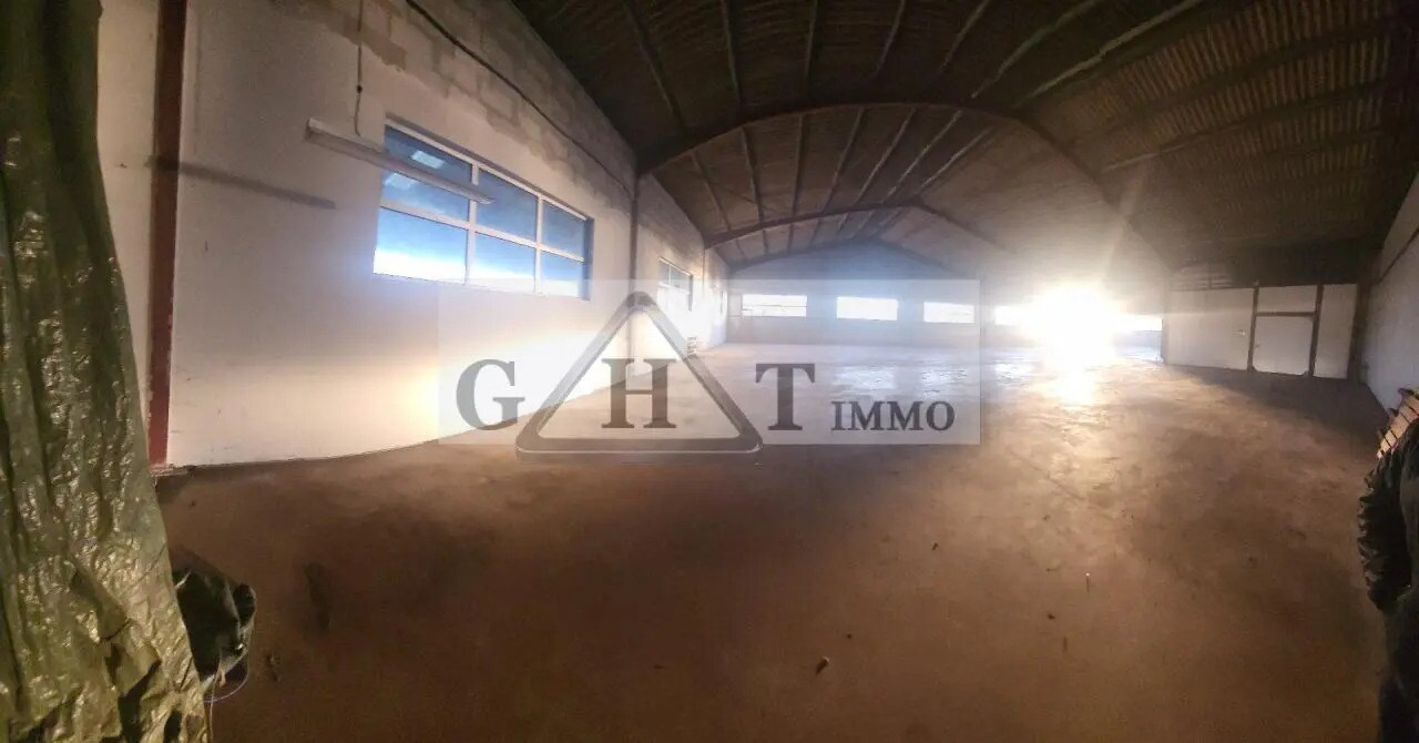 Industrial in La Forêt-le-Roi for sale Building Photo- Image 1 of 6