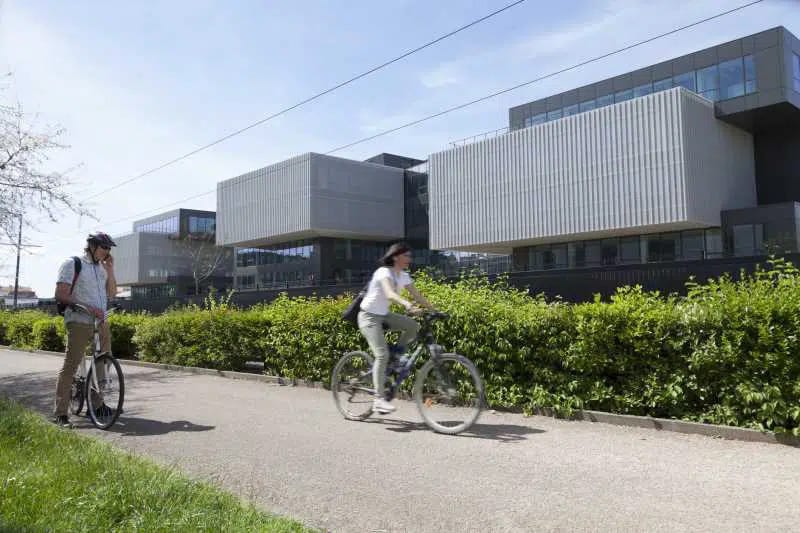 36 Rue Antoine Primat, Villeurbanne for lease - Building Photo - Image 2 of 16