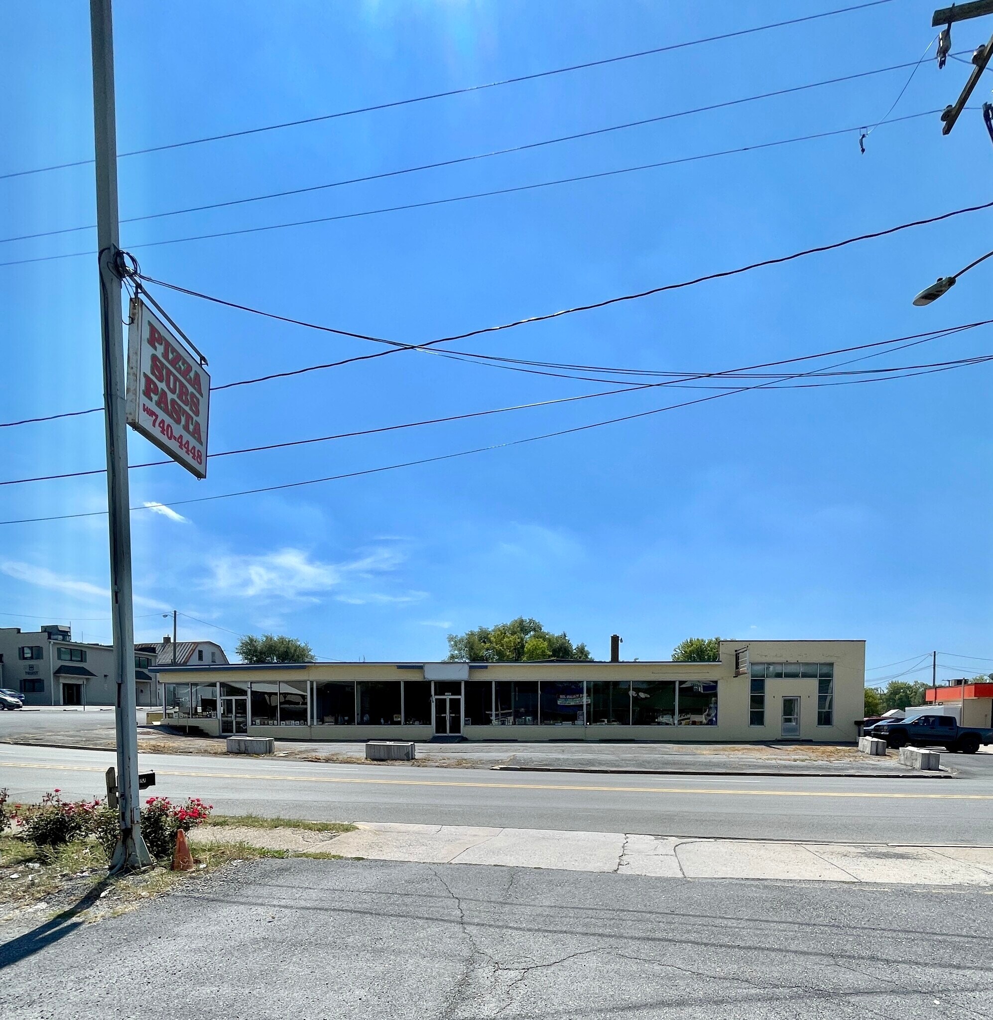 129 W Old Cross Rd, New Market, VA for sale Building Photo- Image 1 of 1