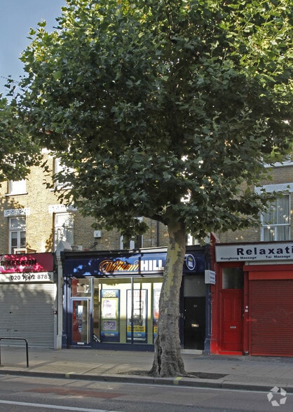 60 Shepherds Bush Rd, London for lease - Building Photo - Image 3 of 4