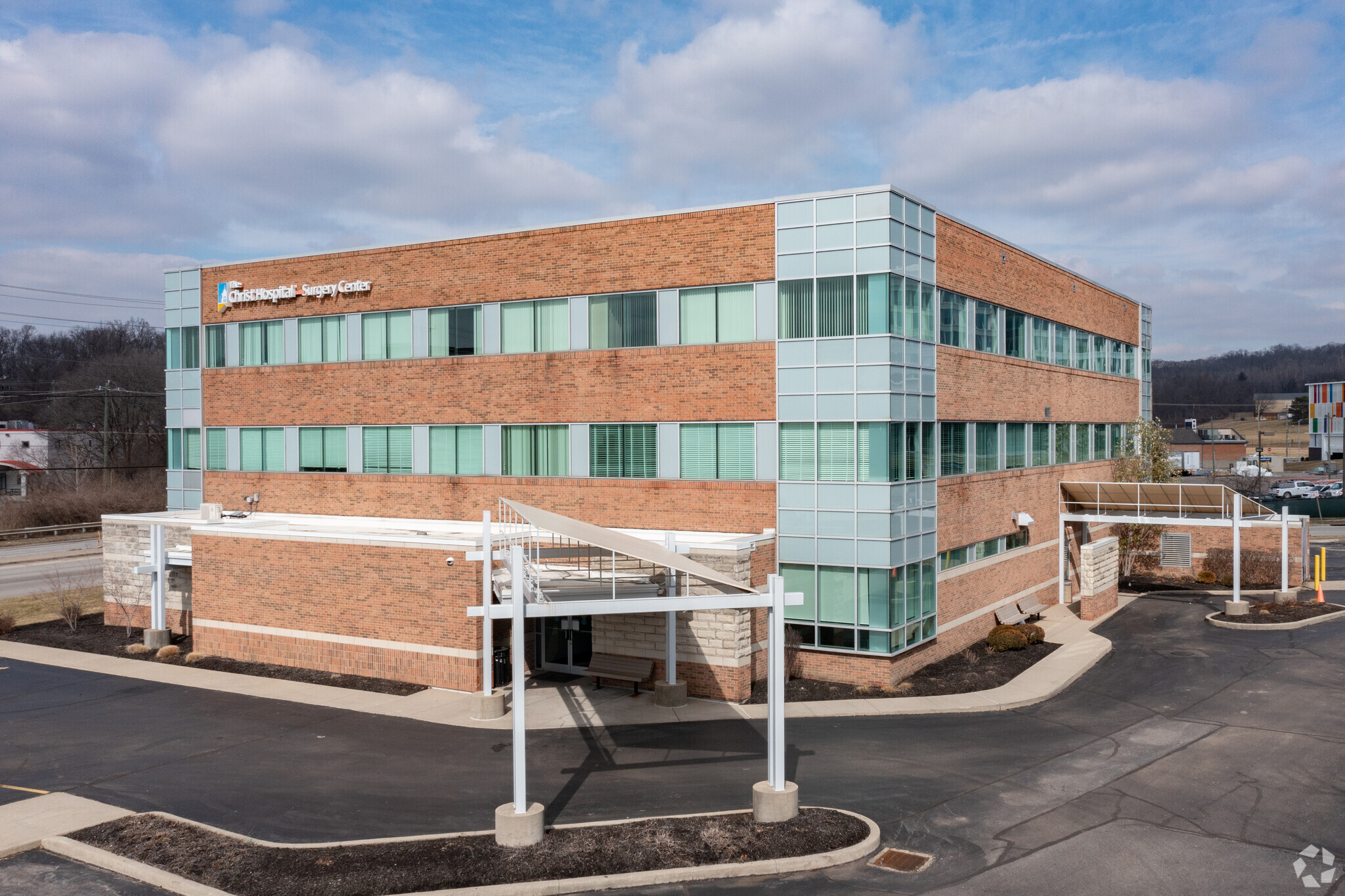 4850 Red Bank Rd, Cincinnati, OH for lease Primary Photo- Image 1 of 11