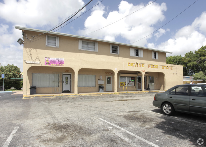 2001-2101 NW 21st Ave, Fort Lauderdale, FL for sale - Building Photo - Image 3 of 8