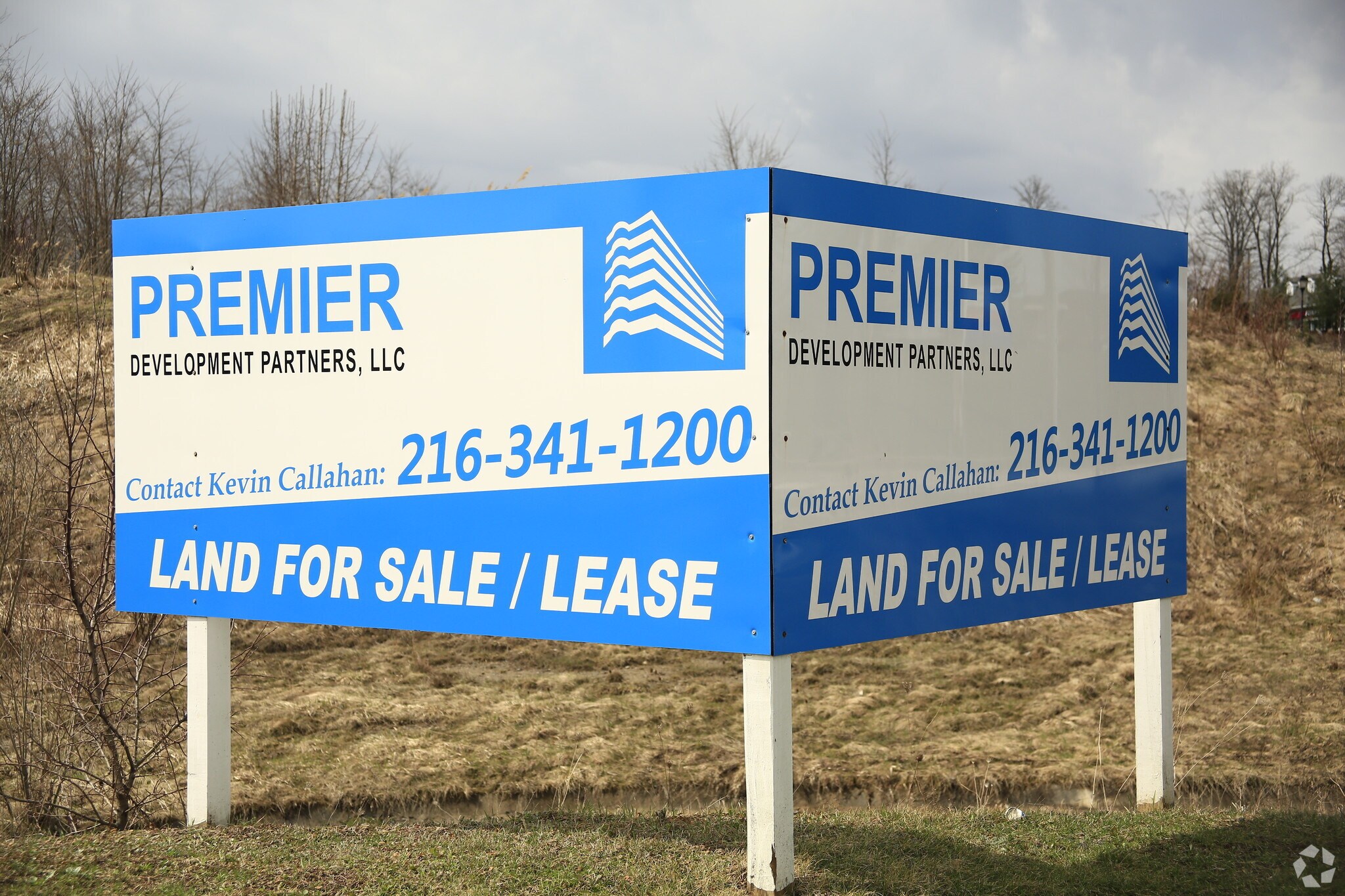 5th Ave, Chardon, OH for sale Primary Photo- Image 1 of 1